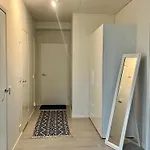 Taeysin Remontoitu Kaksio. Ilmainen Pysaekoeinti! Apartman Turku
