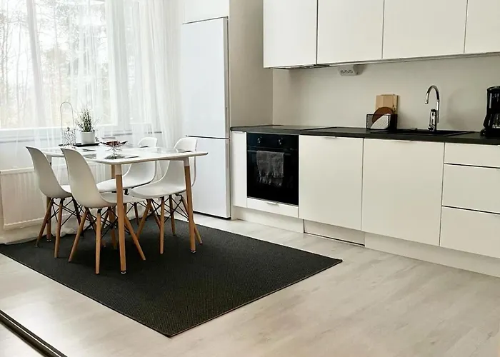 Apartamento Taeysin Remontoitu Kaksio. Ilmainen Pysaekoeinti! *