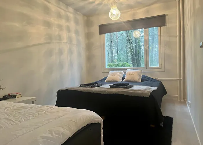 Taeysin Remontoitu Kaksio. Ilmainen Pysaekoeinti! *