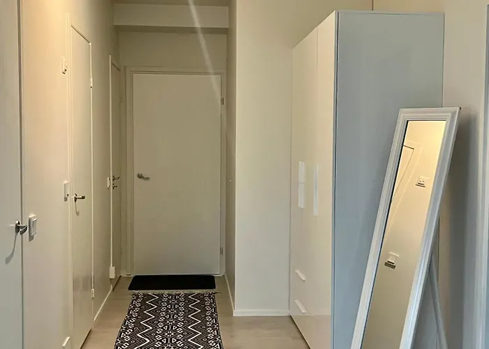 Taeysin Remontoitu Kaksio. Ilmainen Pysaekoeinti! Apartamento Turku